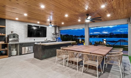 The Floating Villa 3