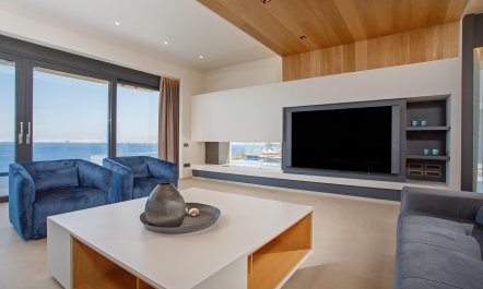 Unconditional Skies 4