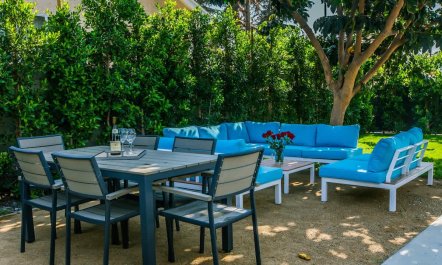 Monochrome Hideaway 2