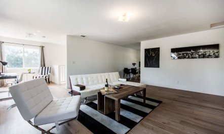 Monochrome Hideaway 3