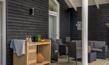 'Aija' - 375m from the sea 4