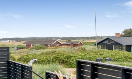 'Aija' - 375m from the sea 3