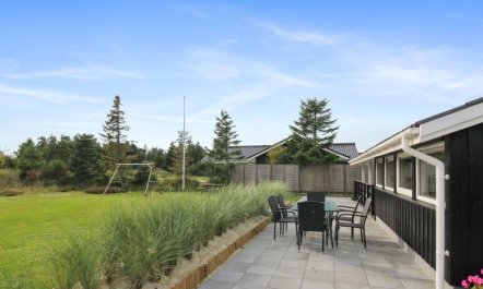 'Hildegarde' - 900m from the sea 7