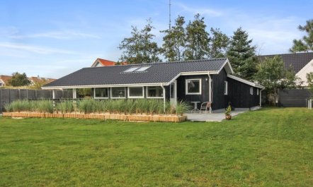 'Hildegarde' - 900m from the sea 4