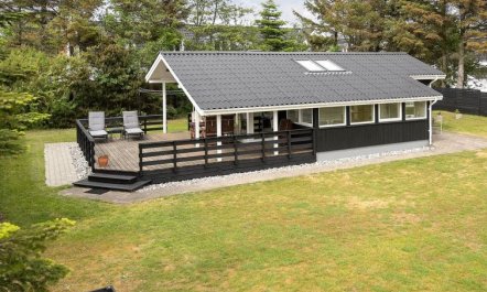 'Hildegarde' - 900m from the sea 2