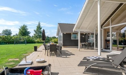 'Jurgis' - 900m from the sea 4