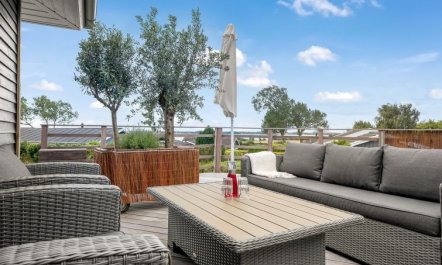 'Glenda' - 2.1km from the sea 4