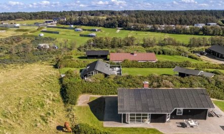 'Aiana' - 300m from the sea 1