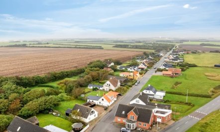 'Raika' - 25m to the fjord 1