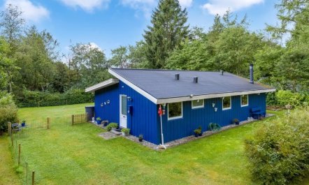 'Anne' - 30km from the sea 4