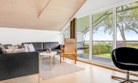 'Panu' - 2.1km from the sea 0