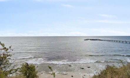 'Joon' - 100m from the sea 2