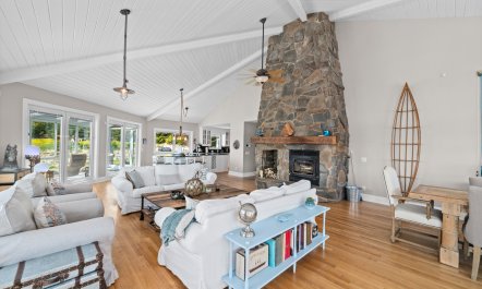 Maritime Residence 4