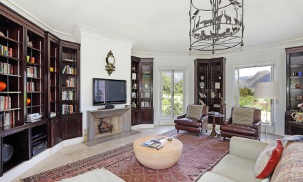 Vineyard's Embrace 5