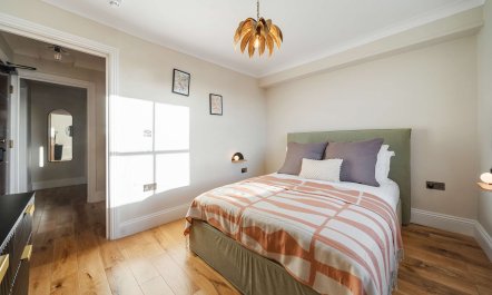 The Portobello Pad 6