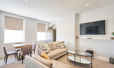 British Beachside Bliss 2