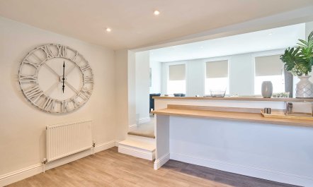 British Beachside Bliss 6