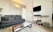 Chic Locale 4