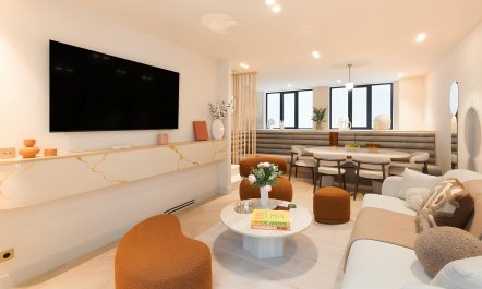 The Pearl of the Seine 3