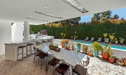 The Majestic Residence 3