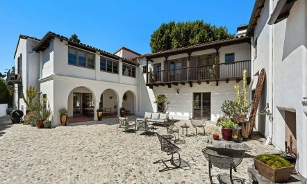 The Majestic Residence 3