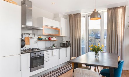 River View Residence 1