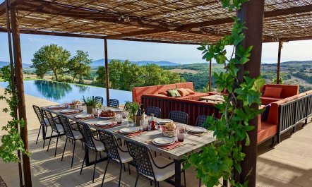 Sea Beyond the Hills 1