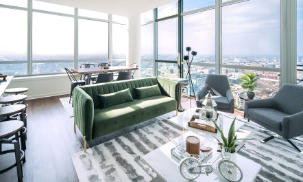 Metropolis Retreat 6