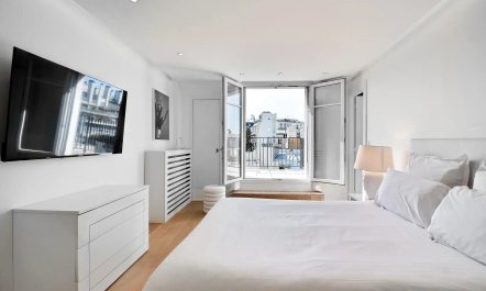 Elegant French Residence 8