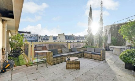 The Paris Abode 8