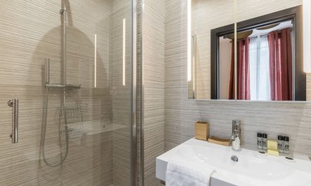 Galleries & Green spaces 9