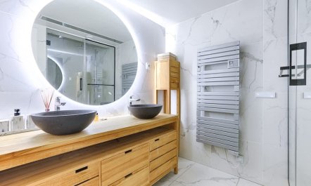 Elegant Parisian Avenue 8