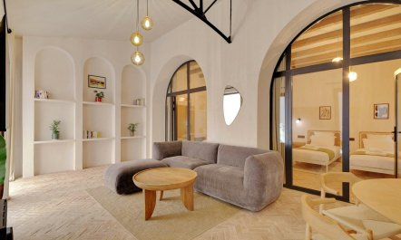 Old Parisian Charm 3