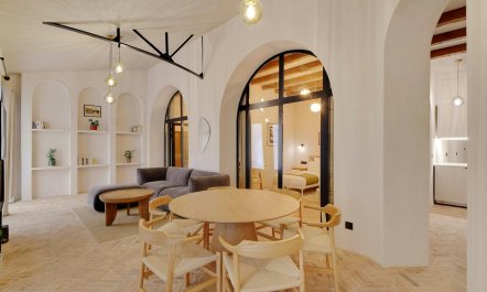 Old Parisian Charm 6