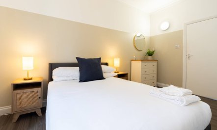 The Beau Of Buckingham 5