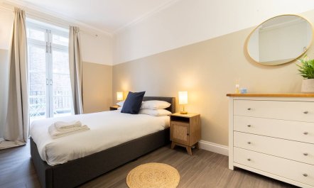 The Beau Of Buckingham 6