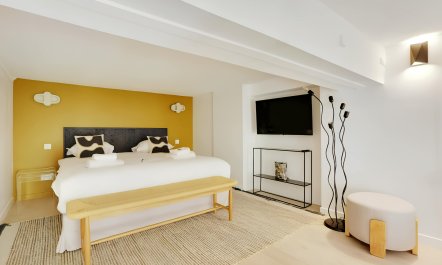 Central Paris Escape 1