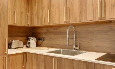 Notes From Neuilly 5