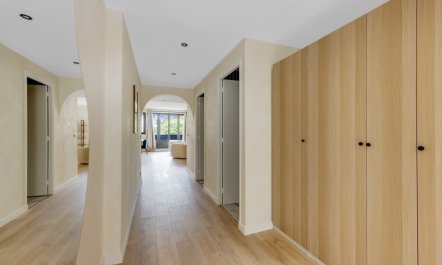 Notes From Neuilly 6