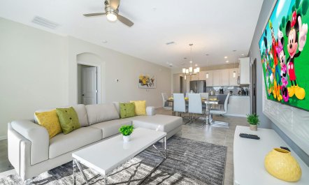 Balcony on the Green