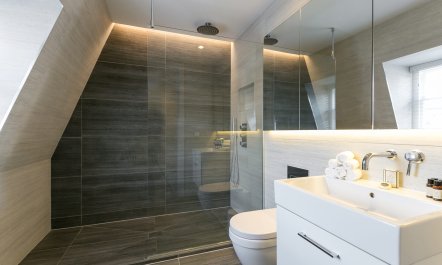 The Regal Residence 8