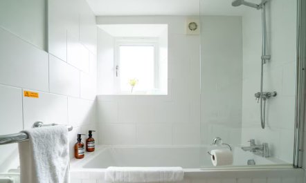 Golden Valley Manor 8