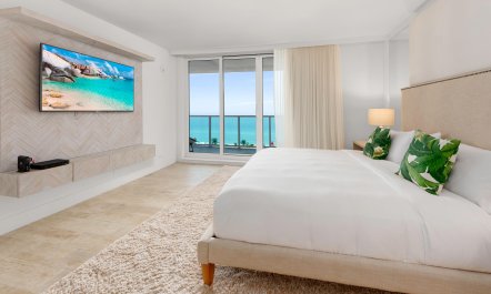 Miami Beach Stories 3