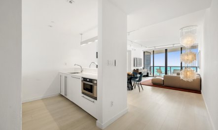 Ocean & City Views 7