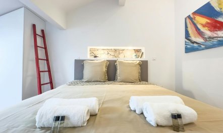 Cannes City Vistas 9