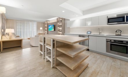 Postcard from Miami Beach 6