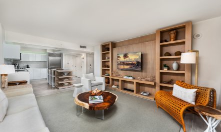 Miami's Beach Jewel 4