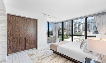 South Beach Bolthole 8