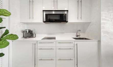 South Beach Bolthole 6