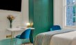 Kensington Studio Apartment 2 3